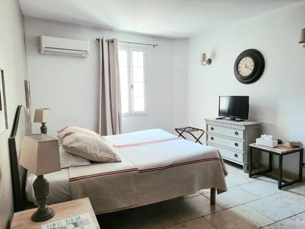 Apartament Un Coin De Luberon LʼIsle-sur-la-Sorgue Zewnętrze zdjęcie